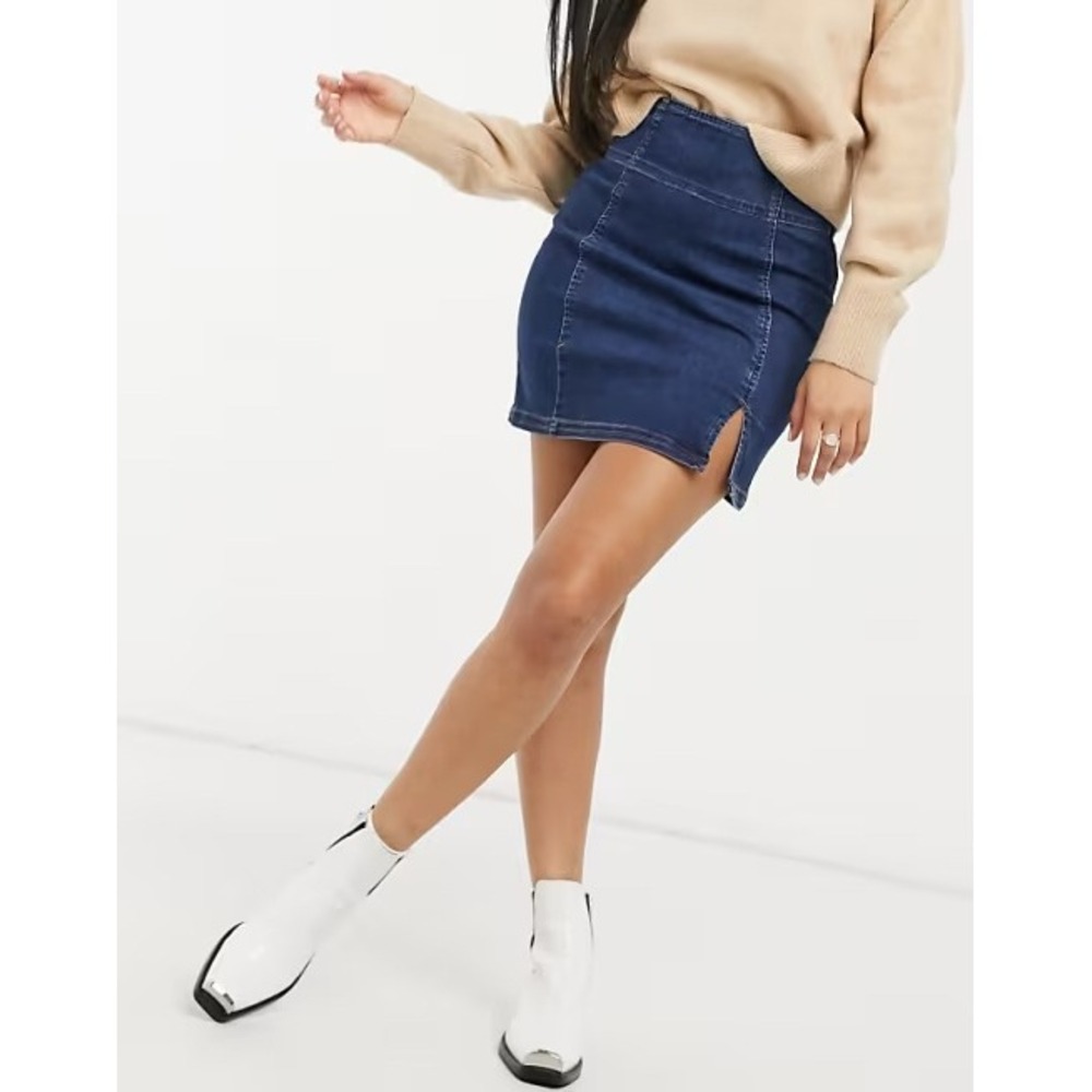 NEW Free People Holding Onto A Dream Denim Mini Skirt Size 10 Blue Seam Detail